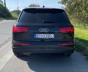 Audi Q7 - 3