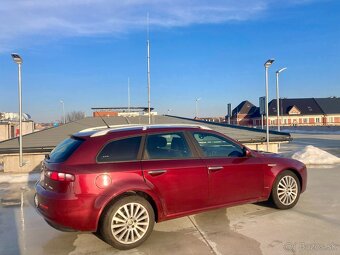 Alfa Romeo 159 1.9 JTD 110 kW SW Sportwagon - 3