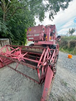 Predam kombajn massey ferguson 187 - 3