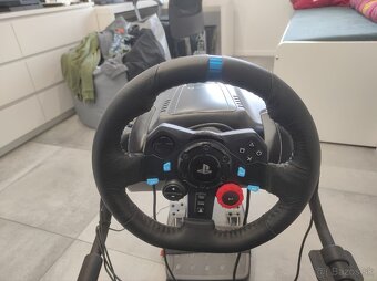 Logitech G29 + Logitech Driving Force Shifter - 3