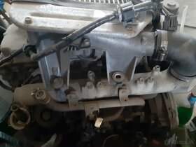 Motor Nissan Navara D22 - 3