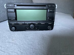 Predam autoradio z octavie original - 3