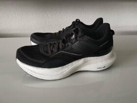 SAUCONY TEMPUS Black/Fog Pôvodná cena:190Eur Bežecké Tenisky - 3