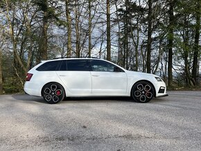 Škoda Octavia Combi 3 FL 2.0 TSI vRS 245 DSG 7 180KW - 3