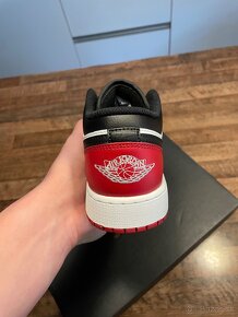 Air Jordan 1 Low Bred Toe - 3