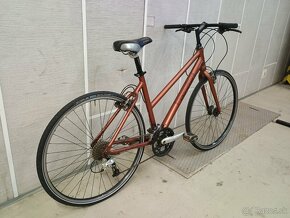 Hybridný bicykel Trek Diamant 28″ kolesá S/M rám Shimano 3×8 - 3