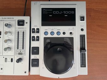 Pioneer CDJ - 3