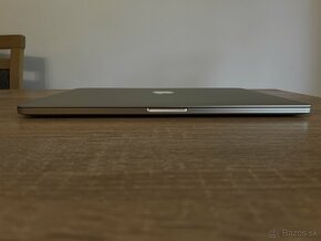 MacBook Pro 2015 15 Inch 512 GB - 3