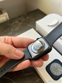 Predám vymením Apple Watch 8 45mm v záruke - 3