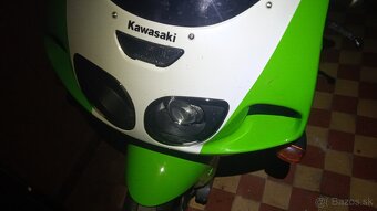 Kawasaki zx7r,nepojazdna - 3