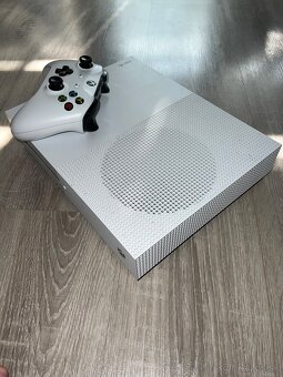 Xbox one s - 3