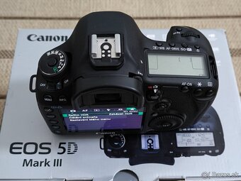 Canon EOS 5D mark III - 3