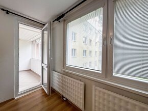 Na predaj 3-izbový byt o výmere 70 m² na sídlisku Ľadoveň - 3