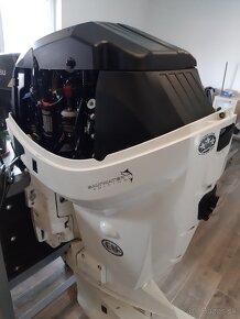 Lodný motor Evinrude 115hp, E-TEC - 3