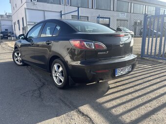 Mazda 3 1,6i SK prvy majitel - 3