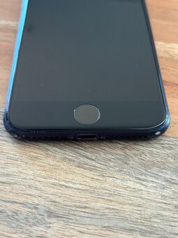 iPhone 7 32GB - 100% batéria - 3