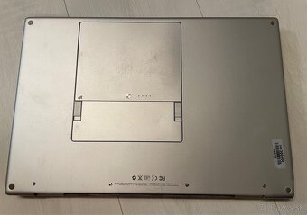 Apple MacBook Pro C2D 15” 2006 - 3