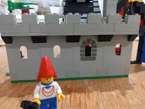 Lego 6067 guarded Inn castle / rytieri - 3