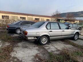 Rozpredam bmw e32 750iL , 730i - 3