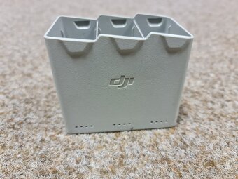 DJI Mini 3 Pro nabíjací hub - 3