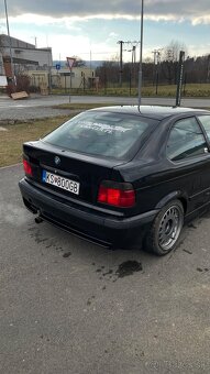 BMW E36 compact - 3