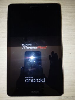 Predam tablet značky Huawei - 3