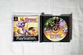 Spyro 2 Gateway to Glimmer (PS1) - 3