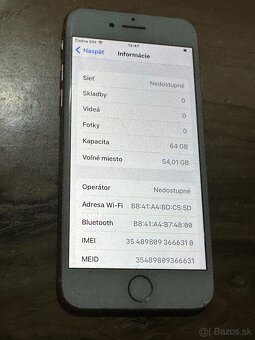 Predám Apple iPhone 8 64GB Gold Známky používania. - 3