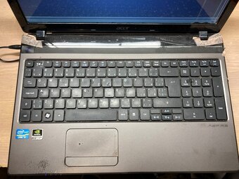 Acer Aspire 5750 - 3