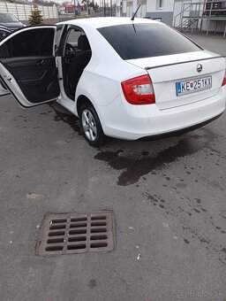 Predám škoda Rapid 1.2.turbo benzin - 3