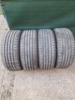 GoodYear EfficientGrip Performance 225/50 R17 RUN on FLAT - 3