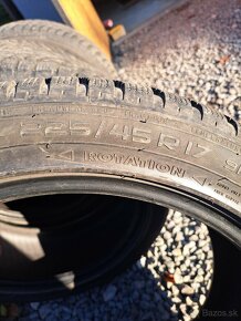 225/45r17 - 3