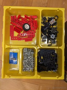 Lego Technic 8244 - 3