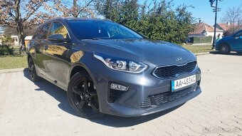 KIA Ceed SW 1.6 CRDi 2020 - 3