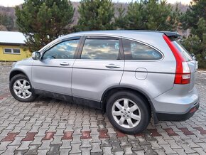 Honda CR-V 2.0 benzín 110kw ,4x4,A/T(Automat)kúpené v SR - 3