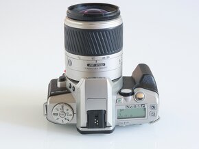 Minolta Dynax 4 + AF 28-100 mm f/3,5-5,6 D - 3