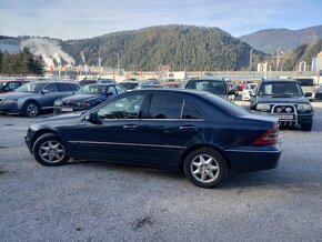 Mercedes-Benz C trieda Sedan 220 CDI Classic A/T - 3