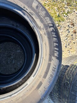 Michelin primacy 215/65 R17 - 3