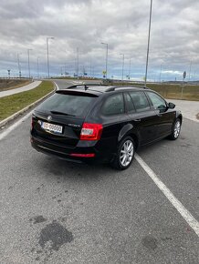 SKODA OCTAVIA 3 2.0TDI DSG 110KW XENON - 3