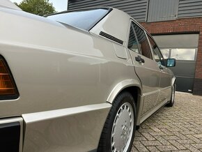 1990 Mercedes-Benz 190 2.5 16V - 3