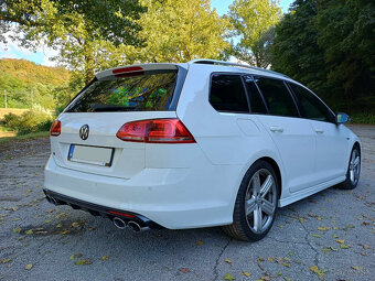 PREDÁM VOLKSWAGEN GOLF 7 R VARIANT 2.0 TSI 221KW 4x4 DSG - 3