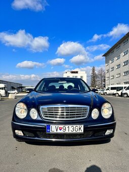 Mercedes Benz E270 CDI Manuál - 3