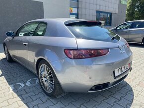 Alfa Romeo brera - 3