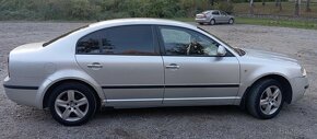 Skoda superB 1.9TDI 85kw rv2007 - 3