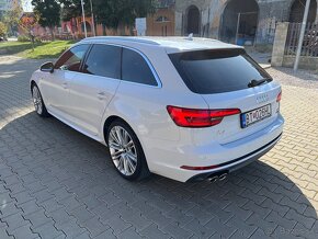 Predám Audi A4 3.0 TDI Quatro - 3