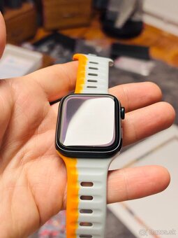 apple watch SE 2 - 3