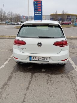 Predám Volkswagen e-golf 2020 100kw - 3