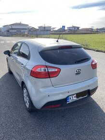 Kia Rio 1.4 Benzin - Rok 02.2013 - Len 77 tisic km - 3