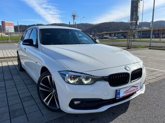 BMW Rad 3 Touring 318d Sport Line R.V. 2017 / 110KW - 3