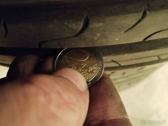 predám Pneumatiky DUNLOP 185/60 R15 s diskami - 3